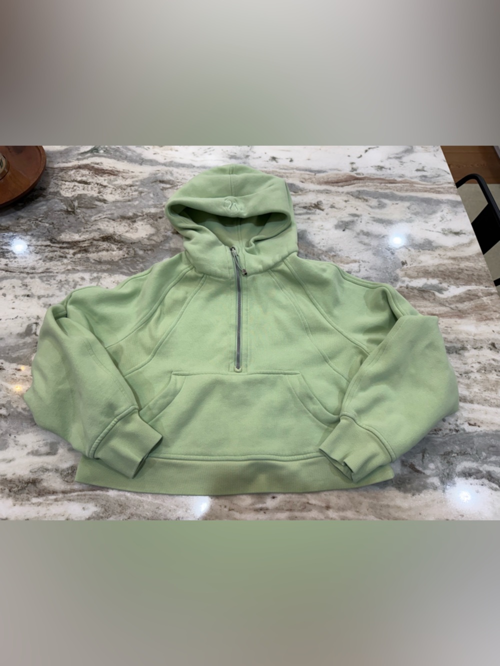 Lululemon Sea foam Green Half-Zip Scuba XS/S